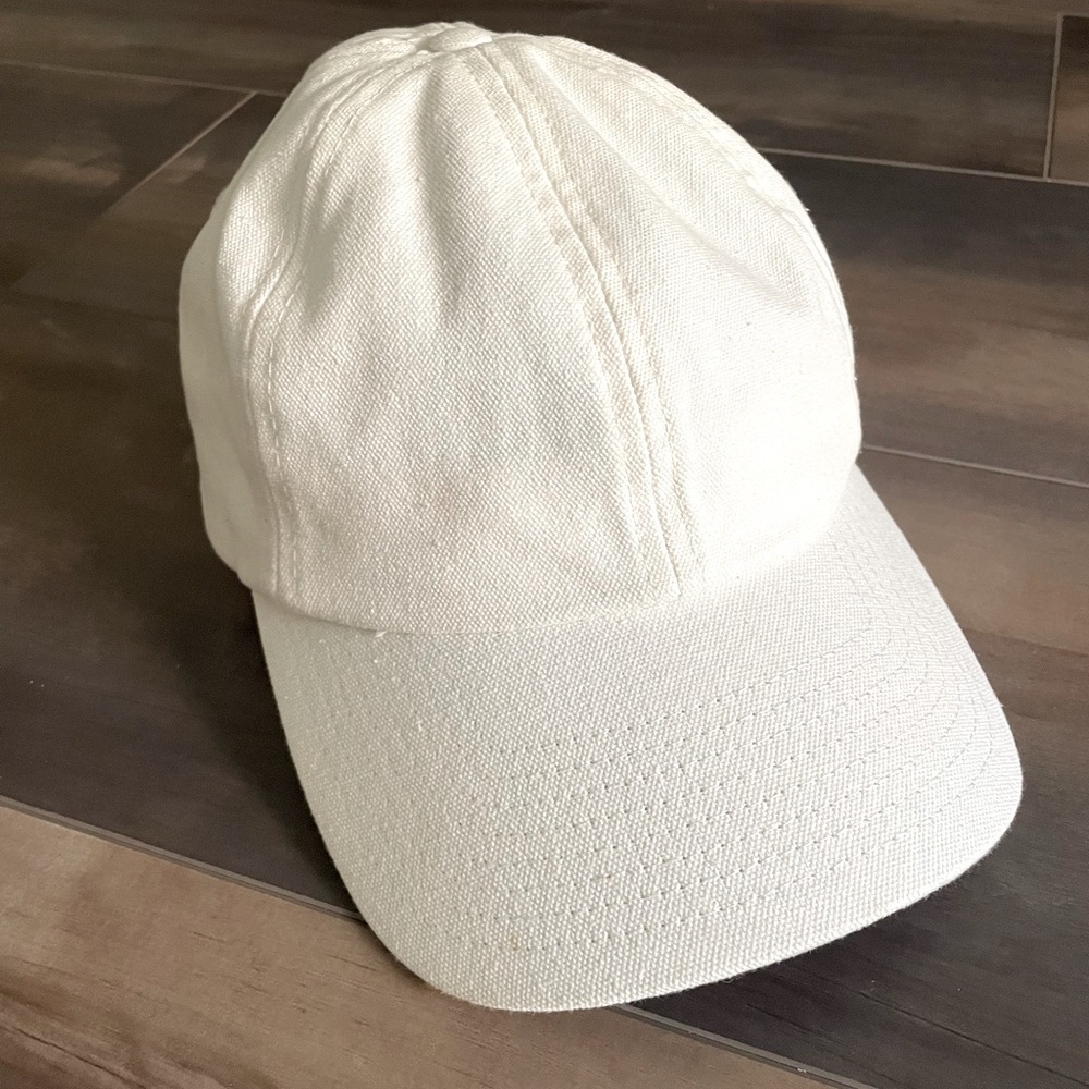 Everlane Hat
